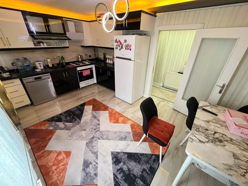 Etlik’te Cadde Üzeri 4+1 Satılık Dubleks Daire | Geniş ve Prestijli Yaşam Alanı