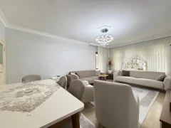 Ayvalı’da Site İçi 3+1 Satılık Daire | Masrafsız Katta Fırsat Daire