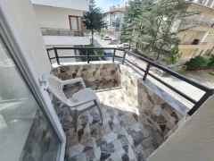 Barışyolu Caddesi Yakını 3+1 Satılık Daire | Katta Full Yapılı Fırsat