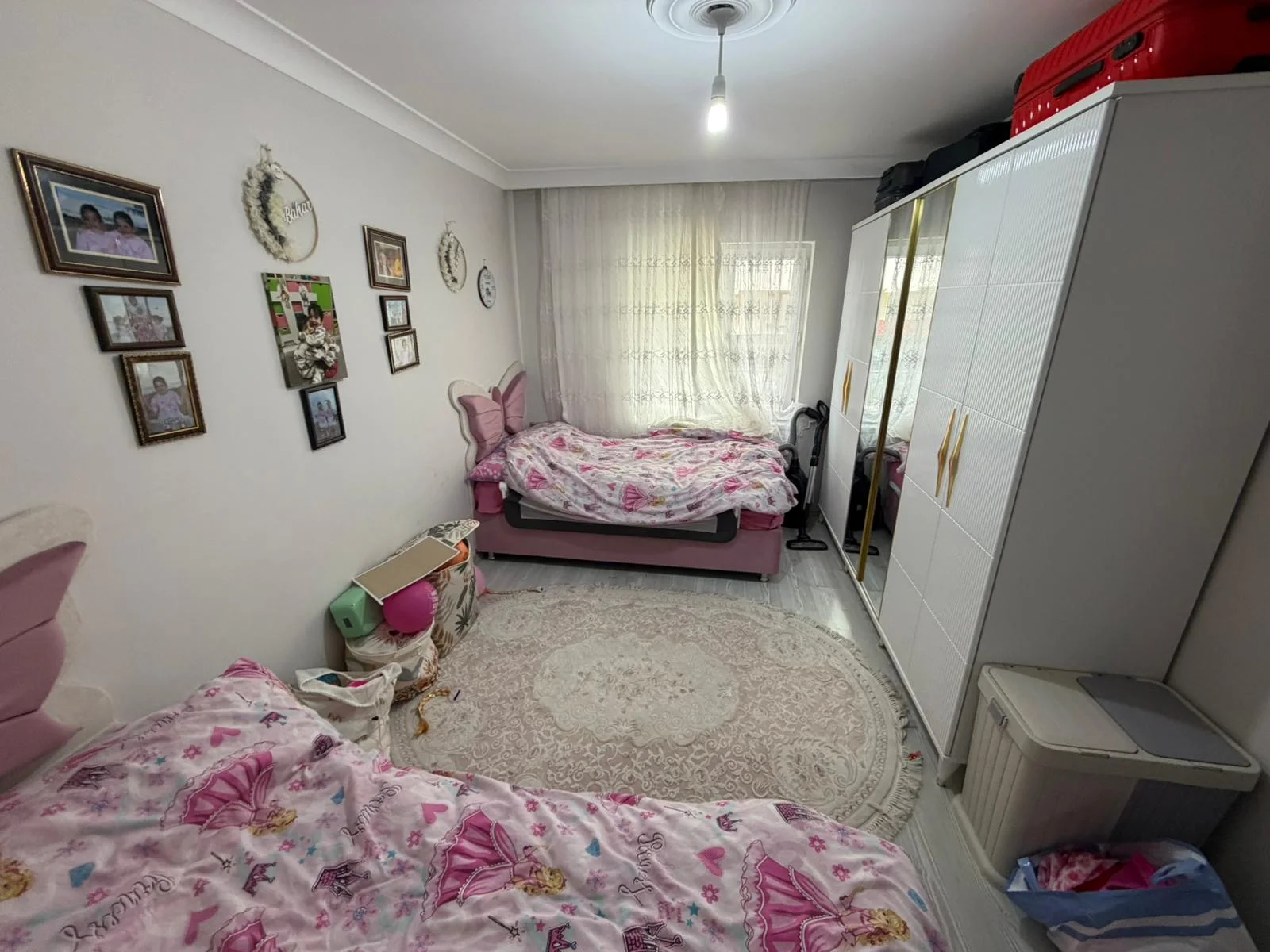 Esertepe’de 4+1 Satılık Daire | 1. Kat Geniş Kullanım Alanlı Fırsat