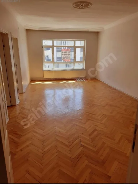 Yunus Emre Caddesi Üzeri 3+1 Satılık Daire | 1. Kat Merkezi Konumda