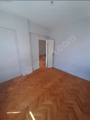 Yunus Emre Caddesi Üzeri 3+1 Satılık Daire | 1. Kat Merkezi Konumda
