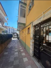 Yunus Emre Caddesi Üzeri 3+1 Satılık Daire | 1. Kat Merkezi Konumda