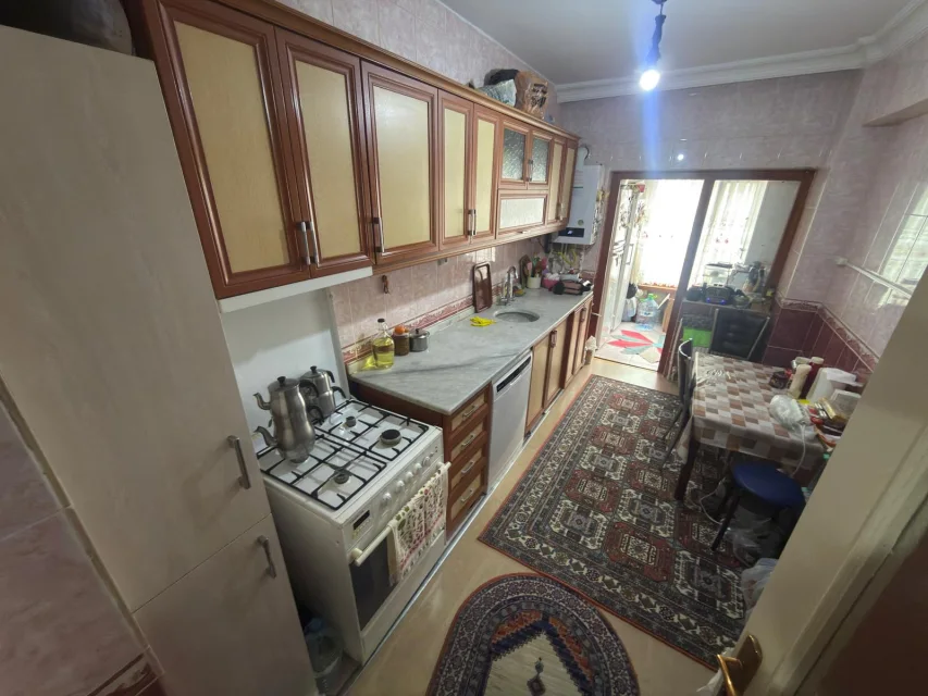 Yayla Mahallesi Cadde Üzeri Ara Kat Satılık Daire | Masrafsız ve Merkezi Konumda