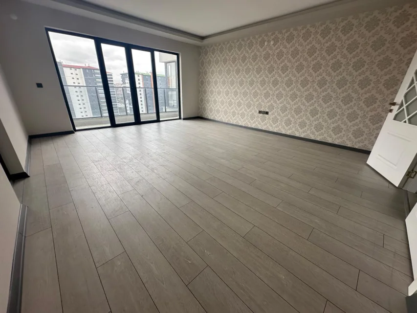 Ovacık’ta Site İçi 4+1 Satılık Daire | Yüksek Katta Ultra Lüks  Yapılı Prestijli  Yaşam
