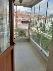Gazeller Anadolu Lisesi Yakını 3+1 Satılık Daire | Ara Kat Ebeveyn Banyolu