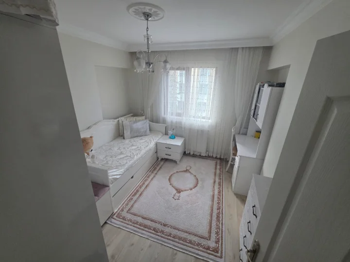 Esertepe Mahallesi’nde 3+1 Satılık Daire | 3. Kat Full Yapılı Fırsat Dairesi