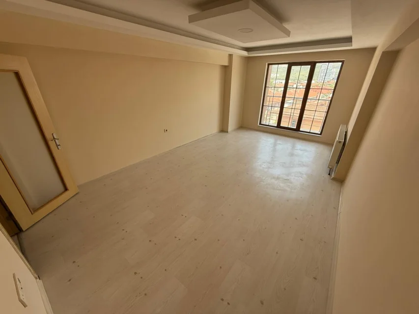Ovacık’ta Ana Cadde Üzeri Kiralık Daire | Ara Kat Full Yapılı Masrafsız Fırsat