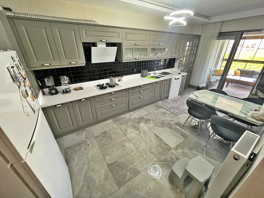 Yükseltepe Cadde Üzeri Site İçi 4+1 Satılık Daire | Yüksek Katta Geniş ve Prestijli Yaşam