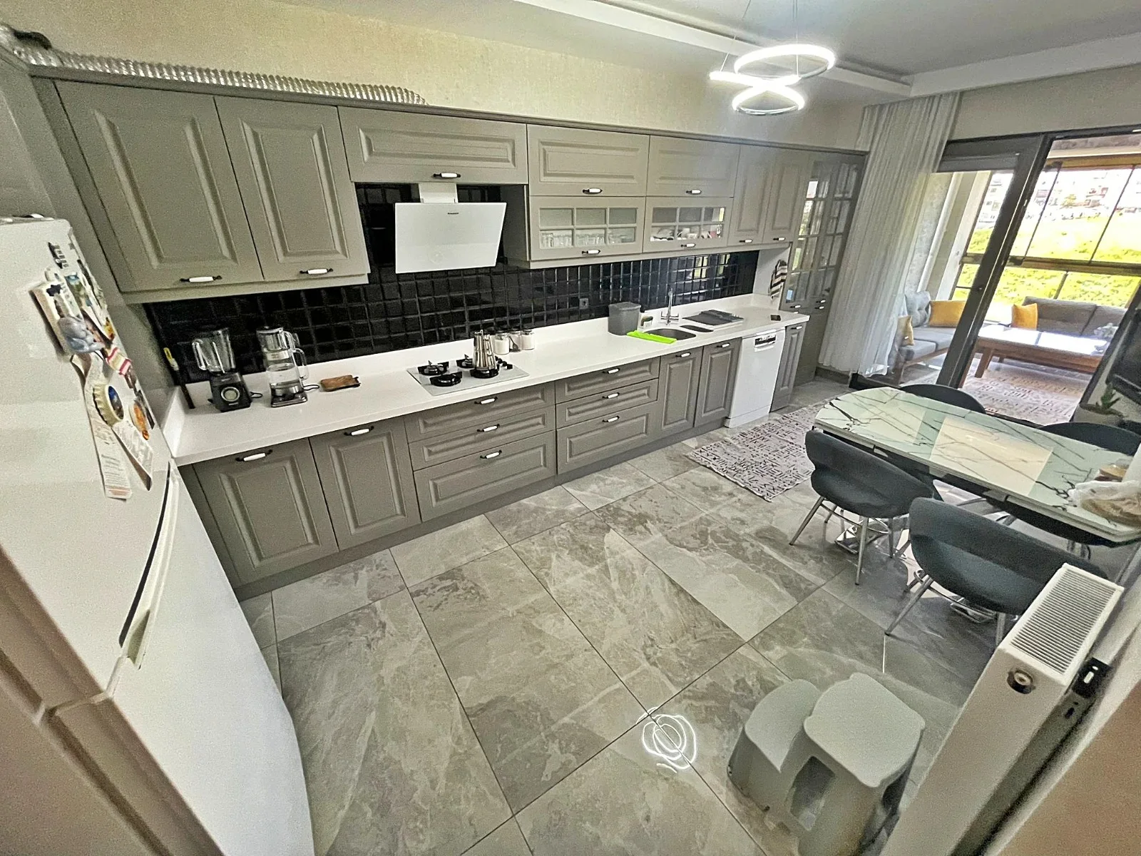 Yükseltepe Cadde Üzeri Site İçi 4+1 Satılık Daire | Yüksek Katta Geniş ve Prestijli Yaşam