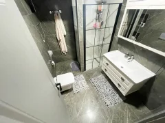 Yükseltepe Cadde Üzeri Site İçi 4+1 Satılık Daire | Yüksek Katta Geniş ve Prestijli Yaşam
